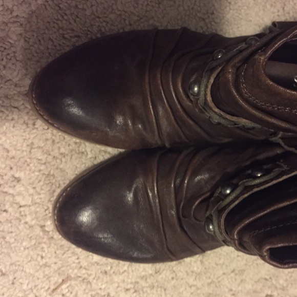 Guess booties - Picture 2 of 3