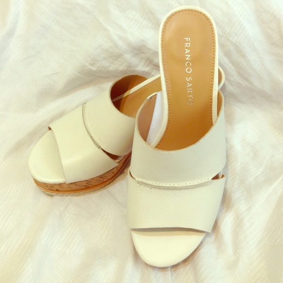 Franco Sarto wedges