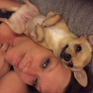 Meet your Posher, Chloe