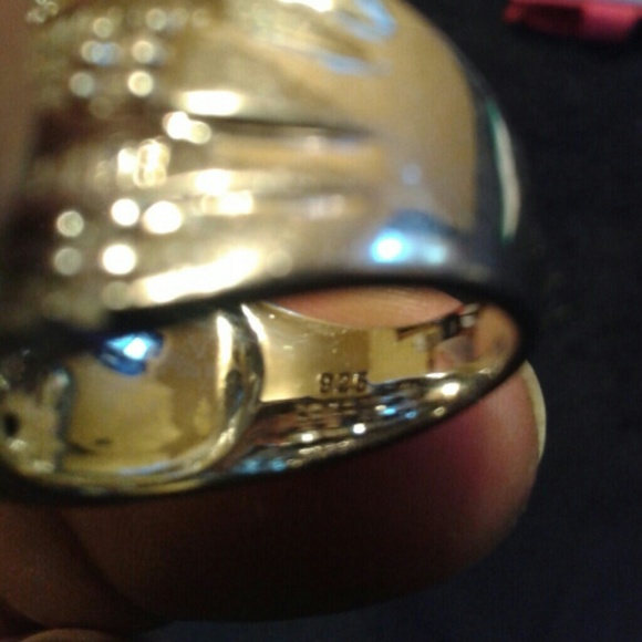 ****SOLD*****Ring - Picture 2 of 3