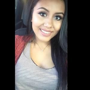 Meet your Posher, Brooke