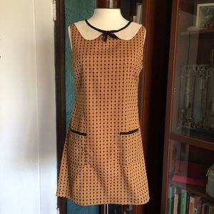 60's Mod Inspired shift dress w/ Peter Pan collar