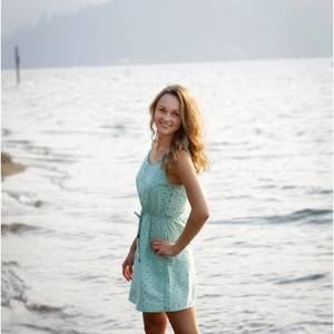 Meet your Posher, Julia