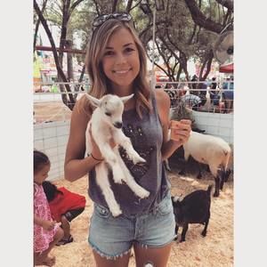 Meet your Posher, Mariah