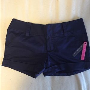 Alice and Olivia Shorts NWT