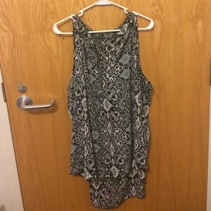 Hi-lo tribal print tank top