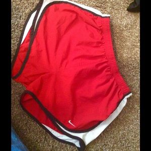 FIT DRY NIKE SHORTS