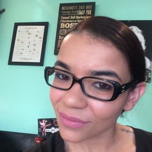 Meet your Posher, Alisa