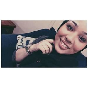 Meet your Posher, Nadeen