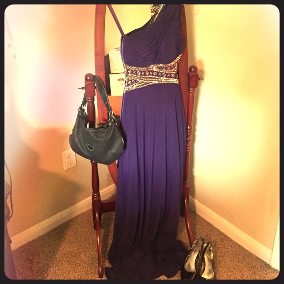 Deep purple backless gown