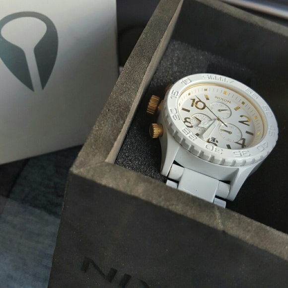 SOLD ON OFFERUP - Picture 2 of 3