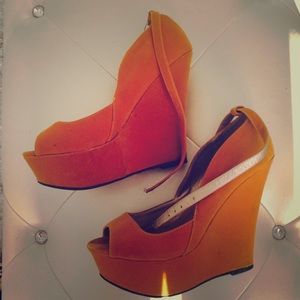 Mustard platform wedges!