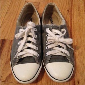 Women's converse