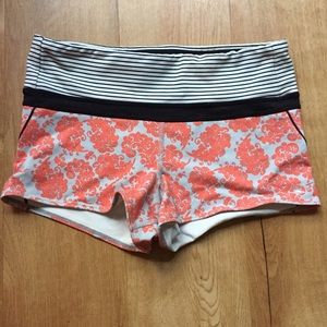 Oneill Hot Yoga Shorts❤️