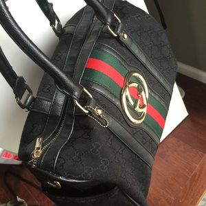 Purse (knockoff Gucci)