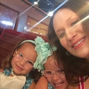 Meet your Posher, Lindsey