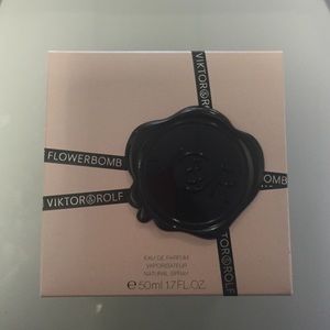 Viktor&Rolf FlowerBomb