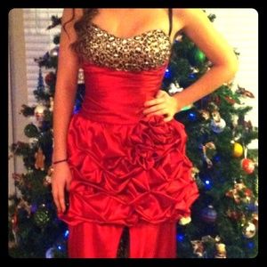 **HOT** Red and cheetah print formal