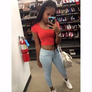 Meet your Posher, Ayanna