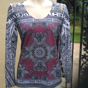 Top💢SOLD IN BUNDLE💢