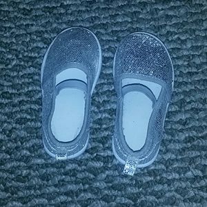 toddler silver shoes