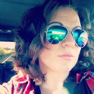 Meet your Posher, Ashlee