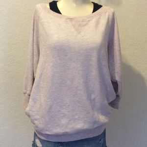 🔹dELiA*s Off Shoulder Sweatshirt🔹