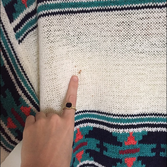Aztec Poncho - Picture 2 of 2