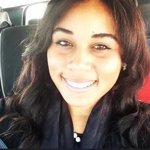 Meet your Posher, Jasmine