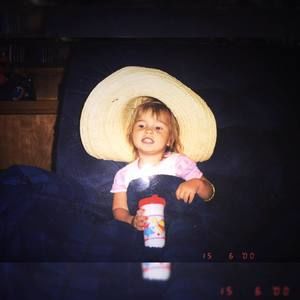 Meet your Posher, Izzy