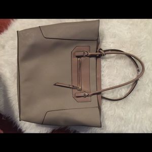 ALDO tote bag (price is negotiable)