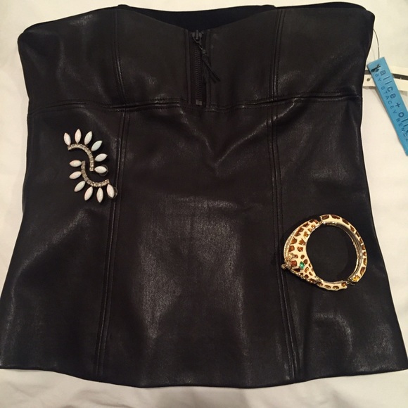 SOLD Alice +Olivia genuine leather bustier - Picture 2 of 4