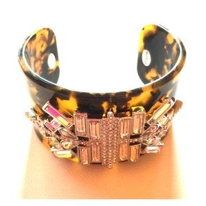 💚 NWOT LIA SOPHIA BRACELET