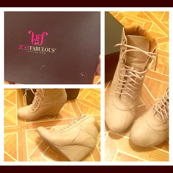 JusFab tan wedge bootie❗️great for the Fall 🍃🍂🍁