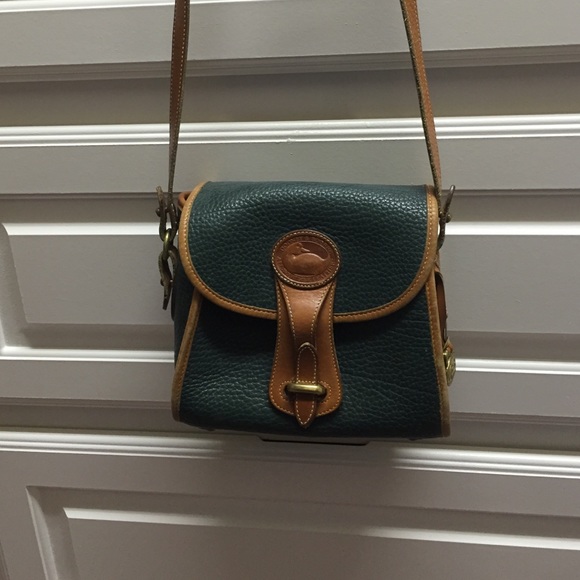 Vintage Dooney purse. Hunter green.
