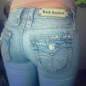Light Rock Revival jeans size 24!✨