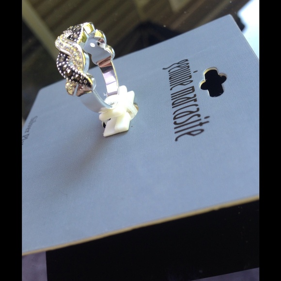 Silver plated ring - Picture 3 of 4