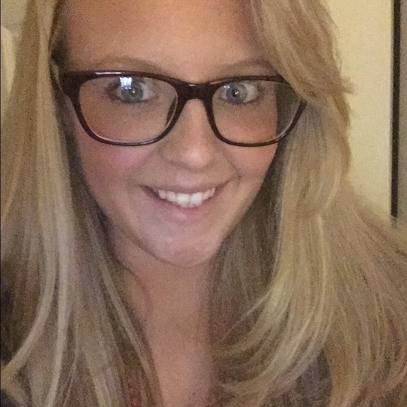 Meet your Posher, Morgan - Picture 3 of 4