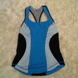 Lululemon workout top