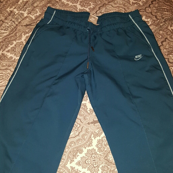 Nike Active Pants