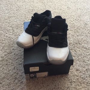 Air Jordan 11 retro low ( GS )