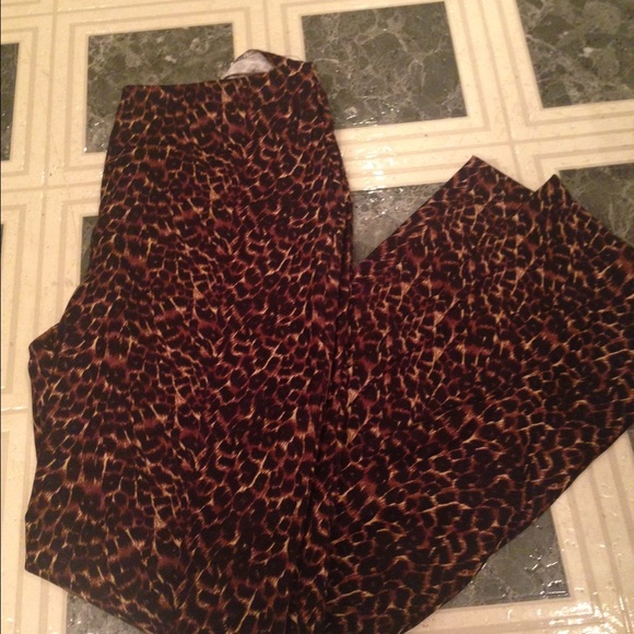 Pants - Picture 3 of 4