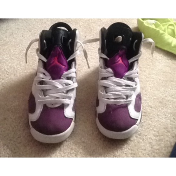 Jordan 6 " Grape "