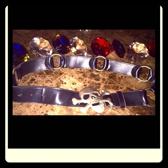 💎💀Skull waist belt 💀💎 FREE GIFT WITH PURCHASE