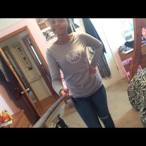 Meet your Posher, Cecelia