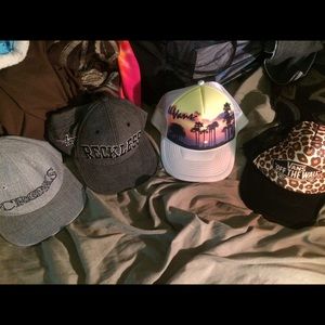 SnapBack bundle! Sold