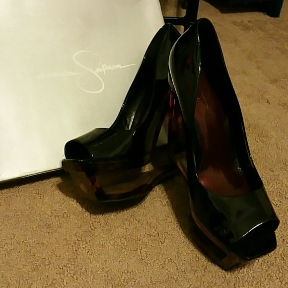 Sexy Black Patent Jessica Simpson Platform