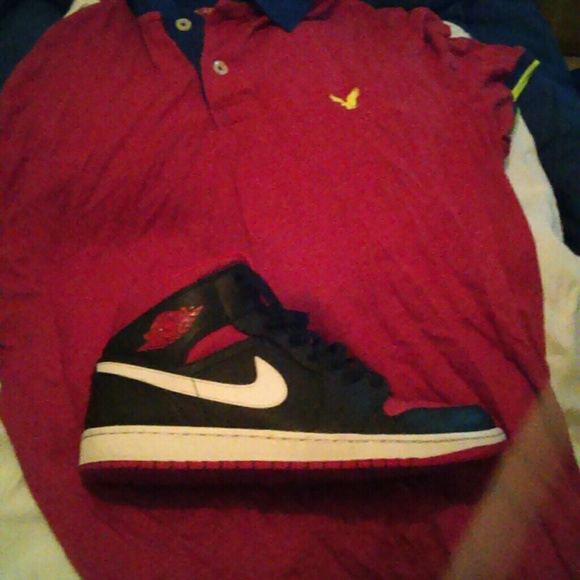 A n E shirt with Jordan's - Picture 1 of 1