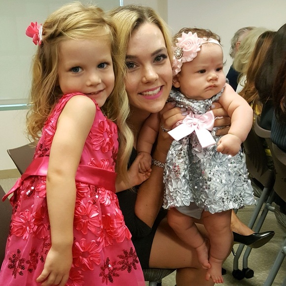 Meet your Posh Ambassador, Erin - Picture 3 of 6