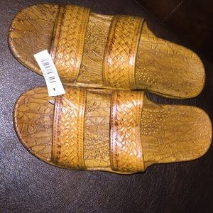 Hawaiian Pali sandals size 7